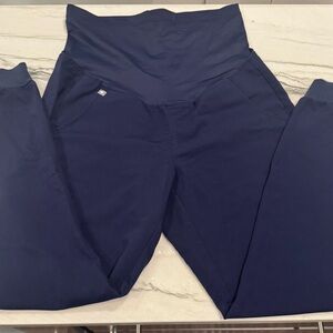 Figs Zamora Maternity joggers small navy